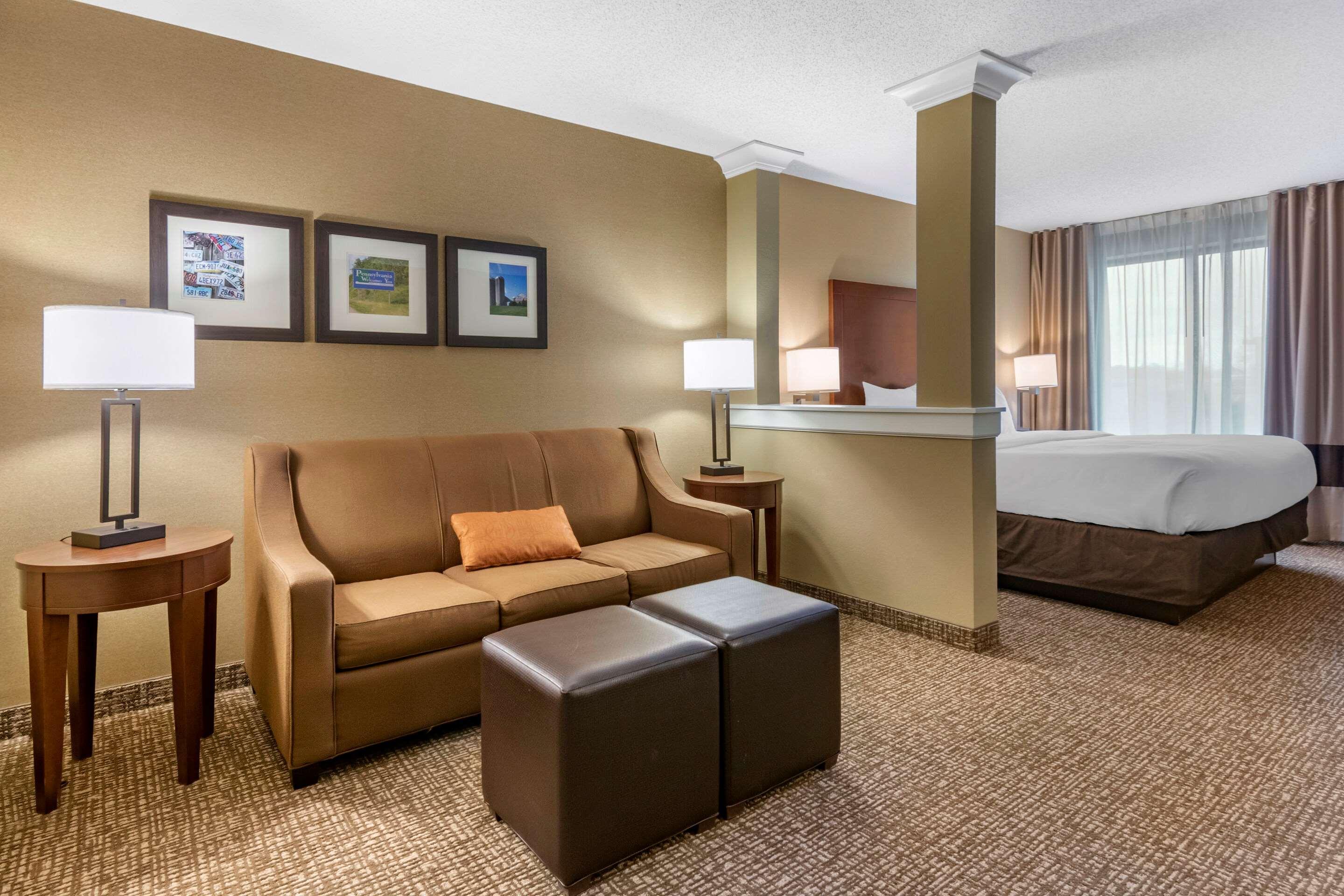 Comfort Inn Pa Turnpike - I-81 Carlisle Bagian luar foto