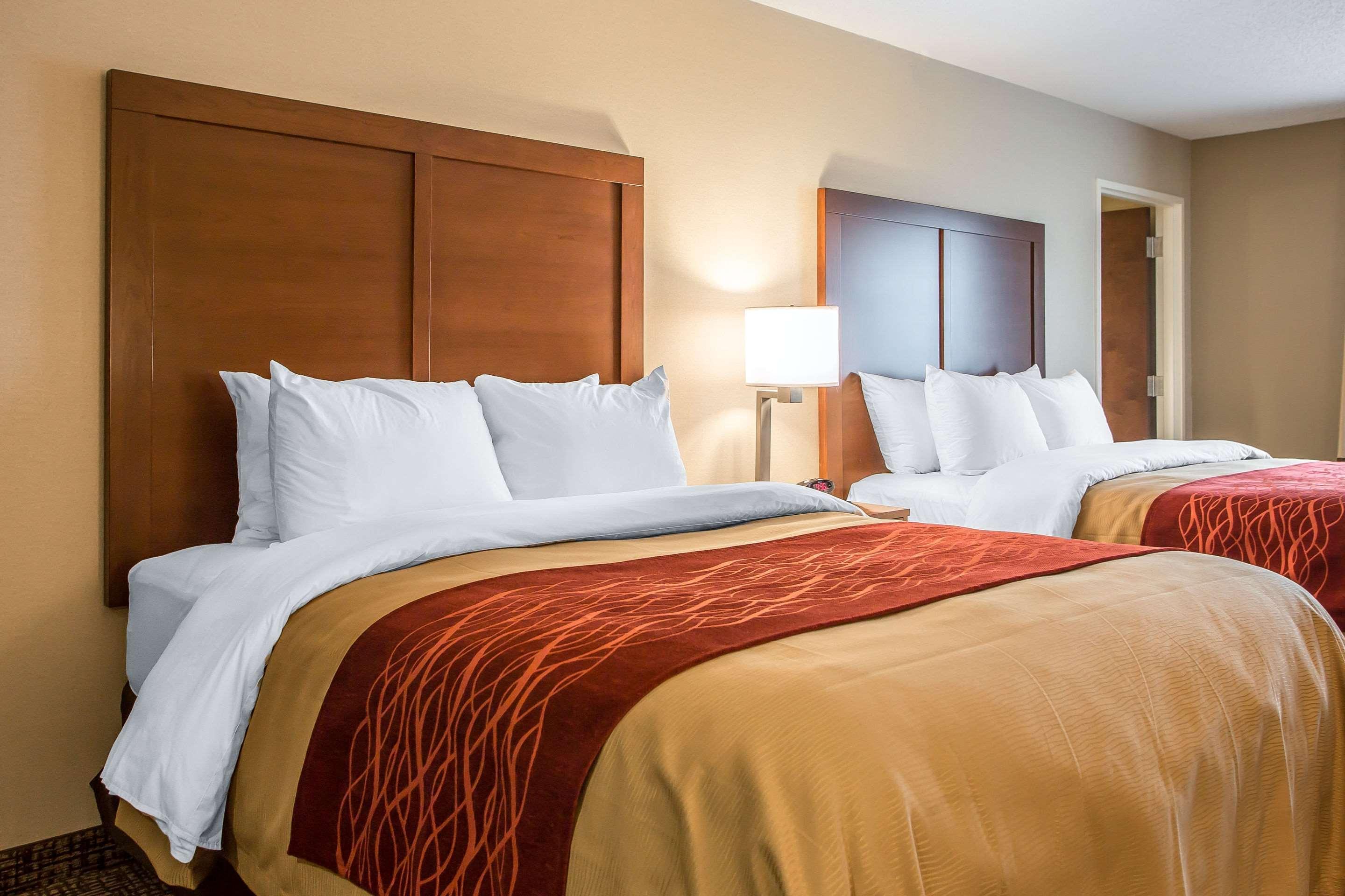 Comfort Inn Pa Turnpike - I-81 Carlisle Bagian luar foto