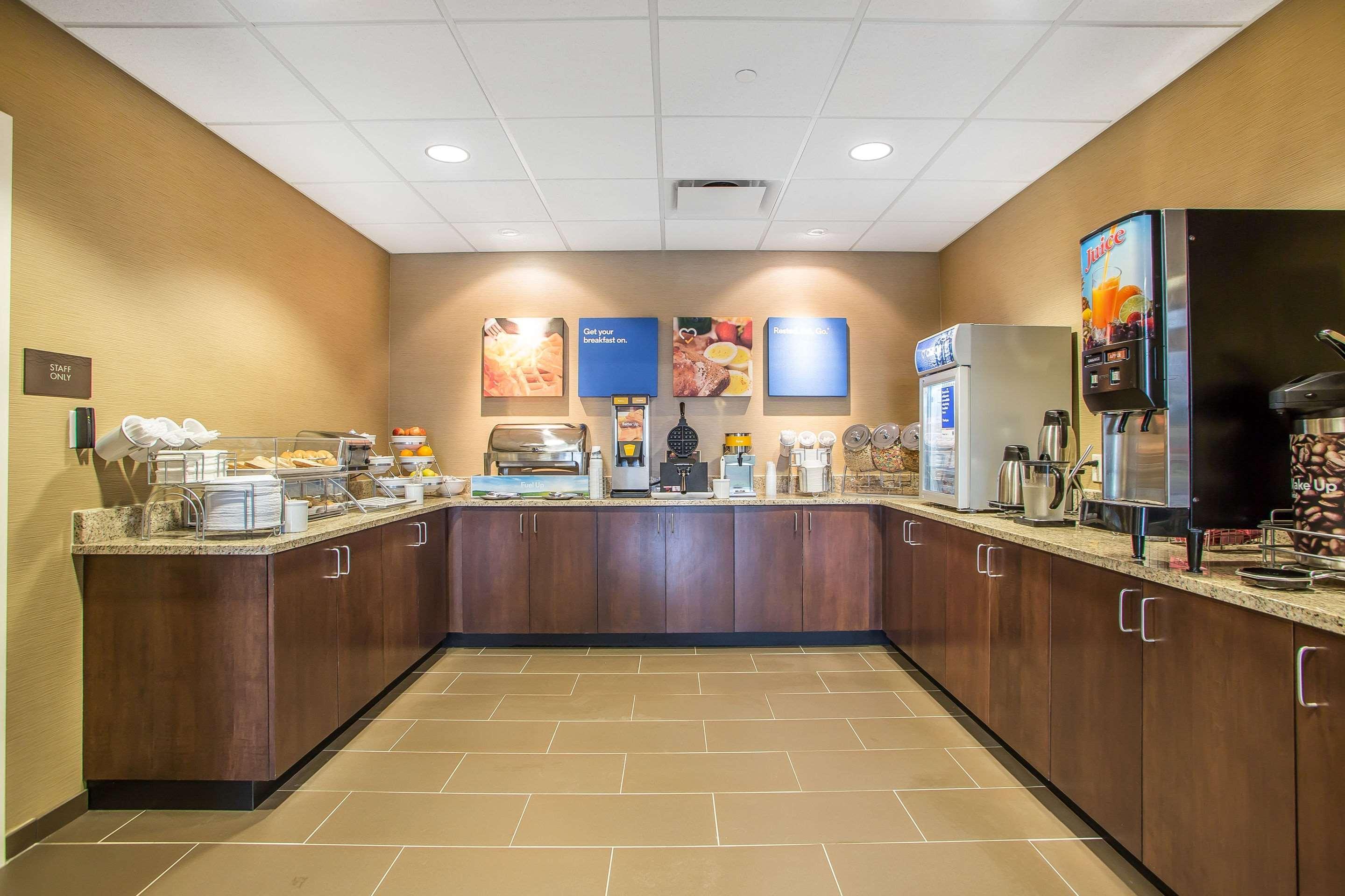 Comfort Inn Pa Turnpike - I-81 Carlisle Bagian luar foto