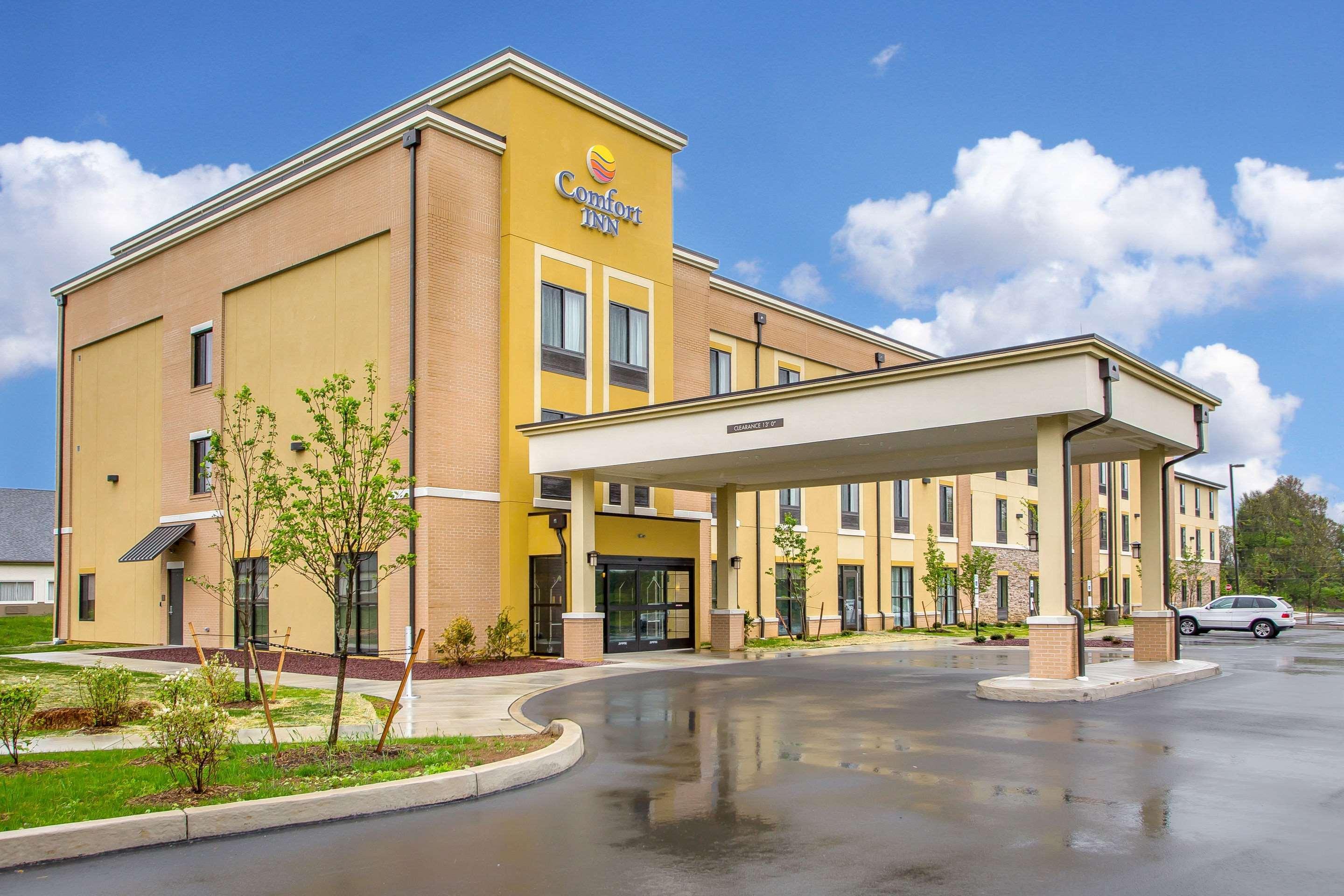 Comfort Inn Pa Turnpike - I-81 Carlisle Bagian luar foto